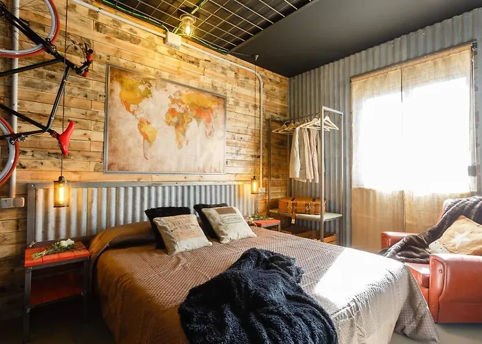 Gatu Selecta 5 Diseno Calidad Wifi, Aire Acc Junto Recinto Ferial, Preferente Mayores De 21 Anos Y Familias *