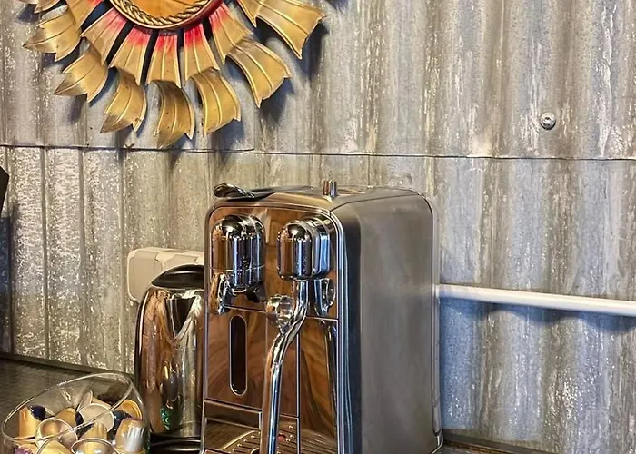 Gatu Selecta 5 Diseno Calidad Wifi, Aire Acc Junto Recinto Ferial, Preferente Mayores De 21 Anos Y Familias *