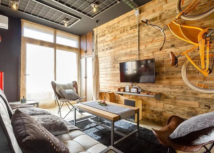 شقة Gatu Selecta 5 Diseno Calidad Wifi, Aire Acc Junto Recinto Ferial, Preferente Mayores De 21 Anos Y Familias *